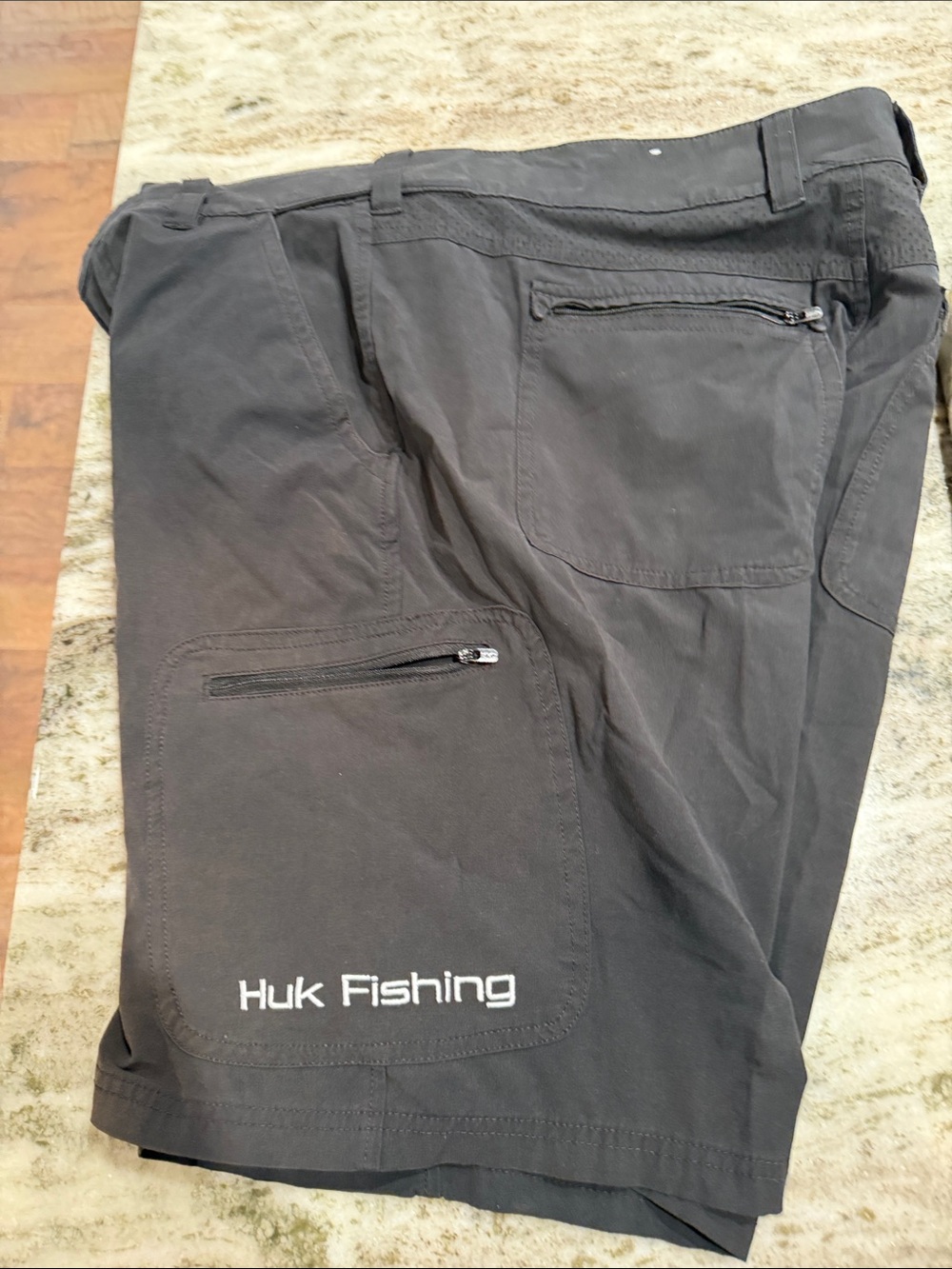 Huk Fishing Men's Shorts - Black good condition